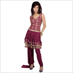 Manufacturers Exporters and Wholesale Suppliers of Designer Suits Mumbai Maharashtra
